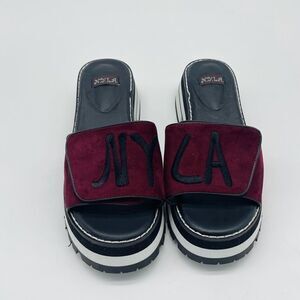 N.Y.L.A Sunlily slide 